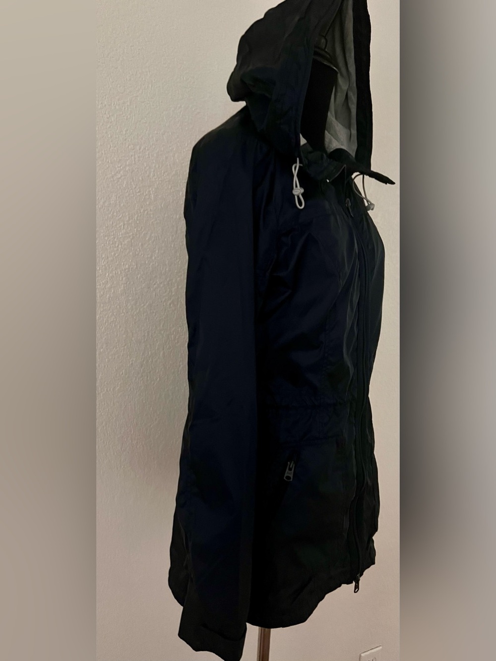 Abercrombie & Fitch Navy Hooded Utility Jacket with Gray Lining - Picture 2 of 6